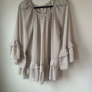 Max Studio Boho Ruffle Sleeved Women's Blouse NWT